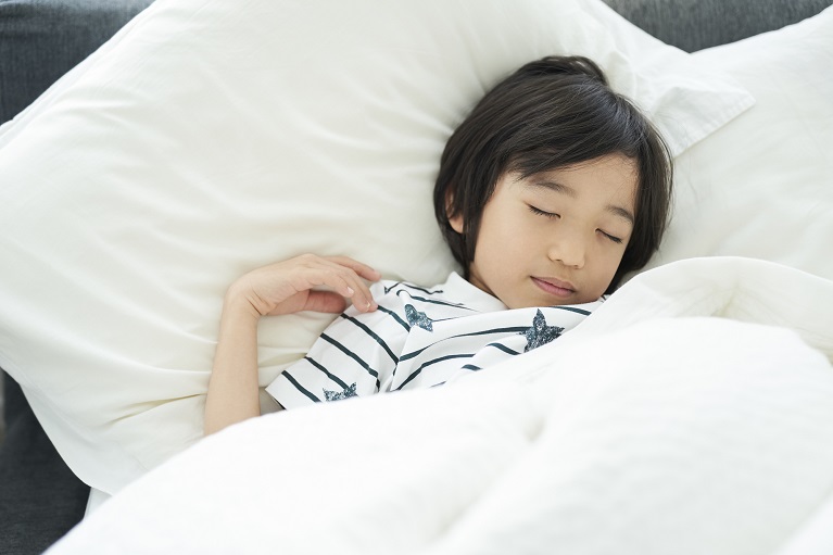 子供がいびきをかいていたり、睡眠時無呼吸症候群になっていませんか？